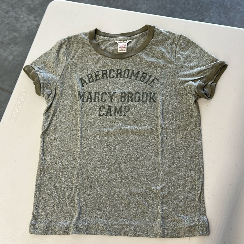 SOLD - Abercrombie and Fitch Rare Vintage T-shirt Large